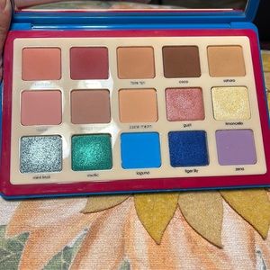 RARE DISCONTINUED - Natasha Denona - Tropic Palette